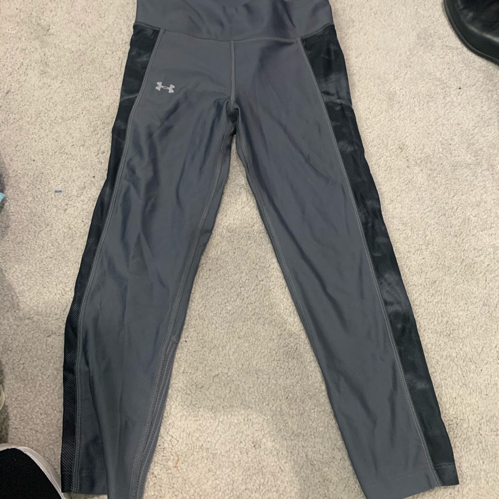 UA workout pants